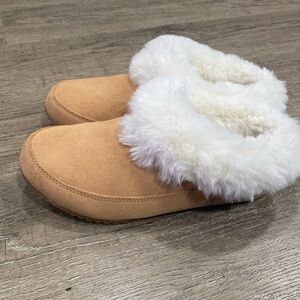 Sorel slippers